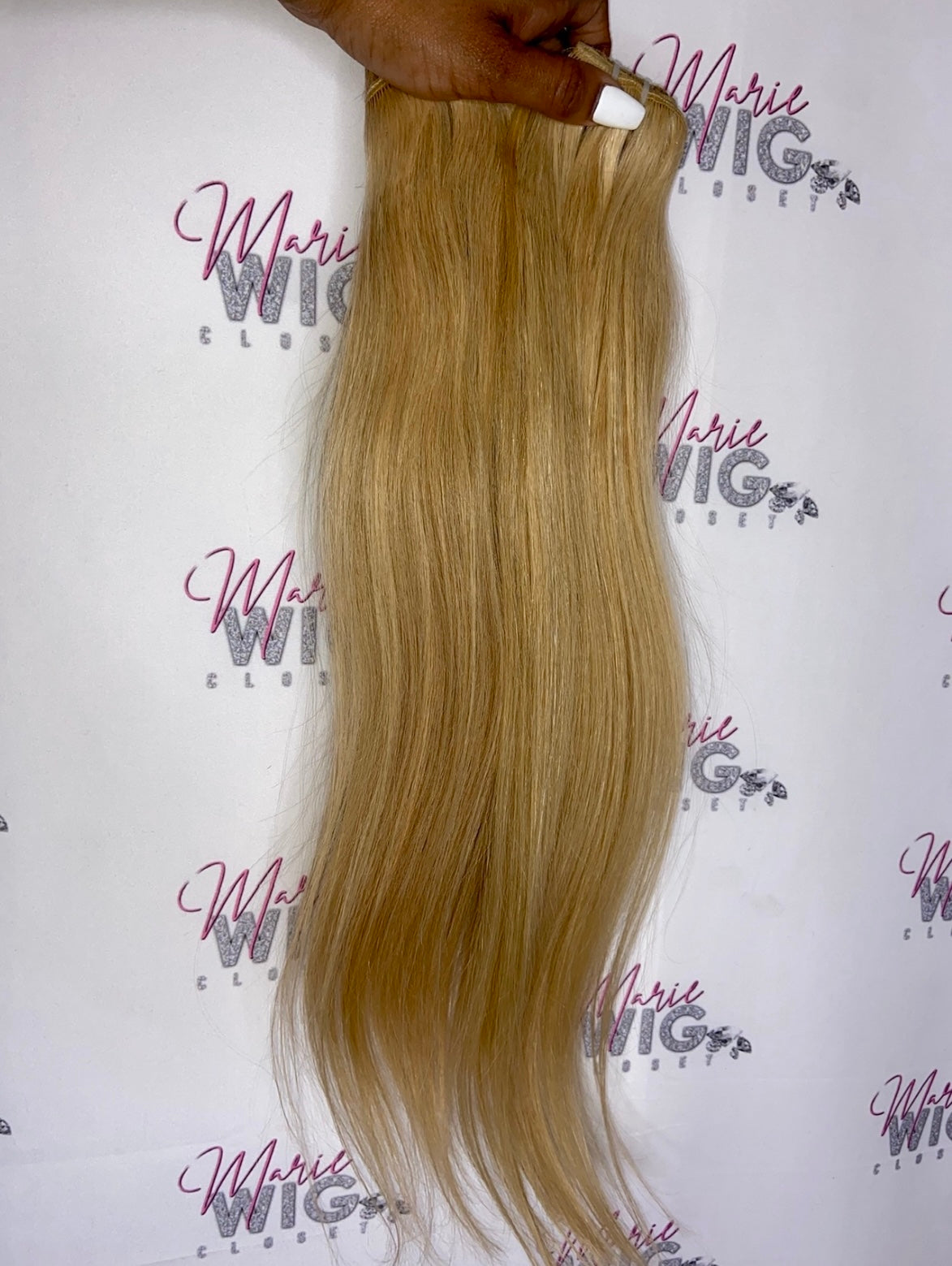 Blonde Wavy 12" inch