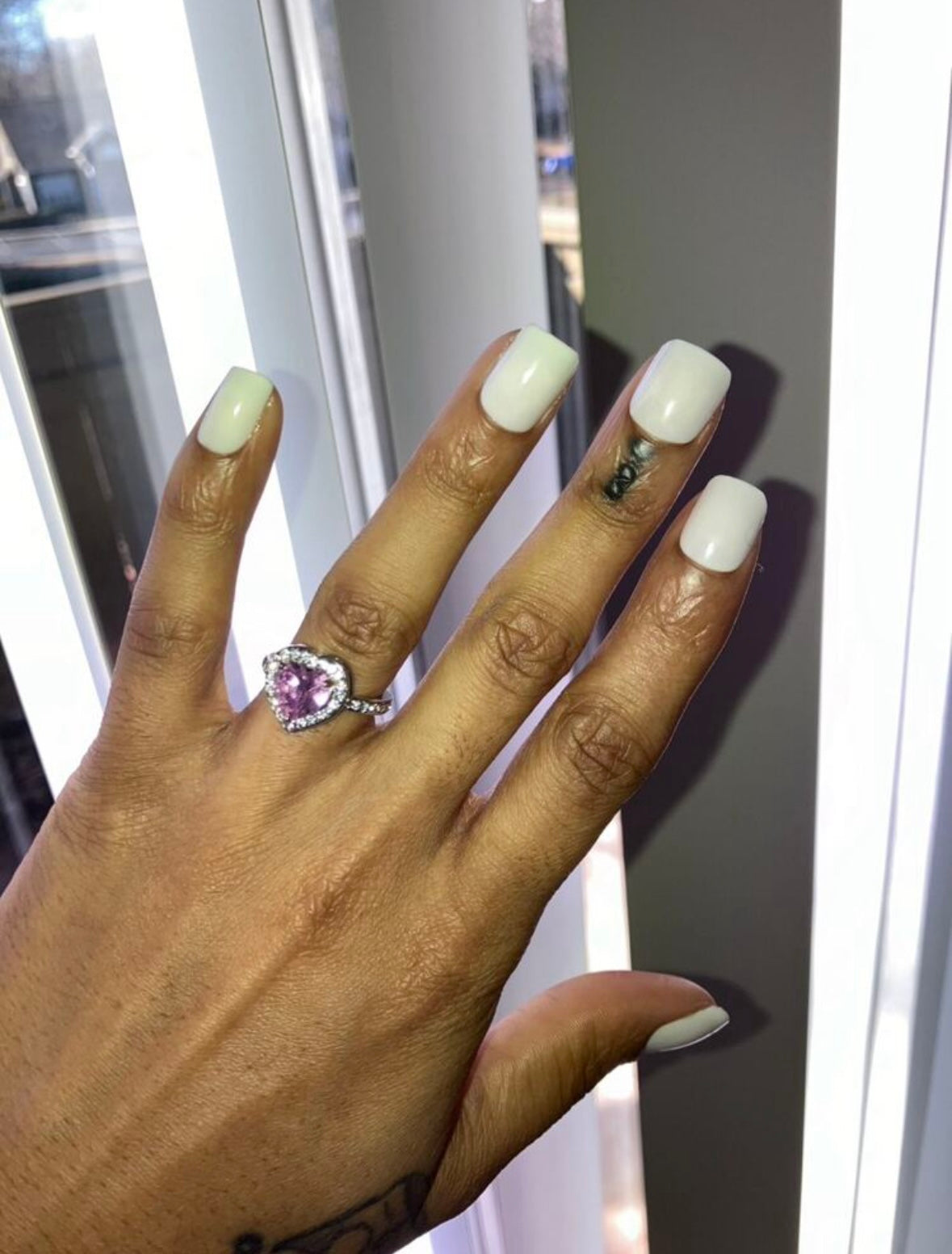 “Classic” press on nails