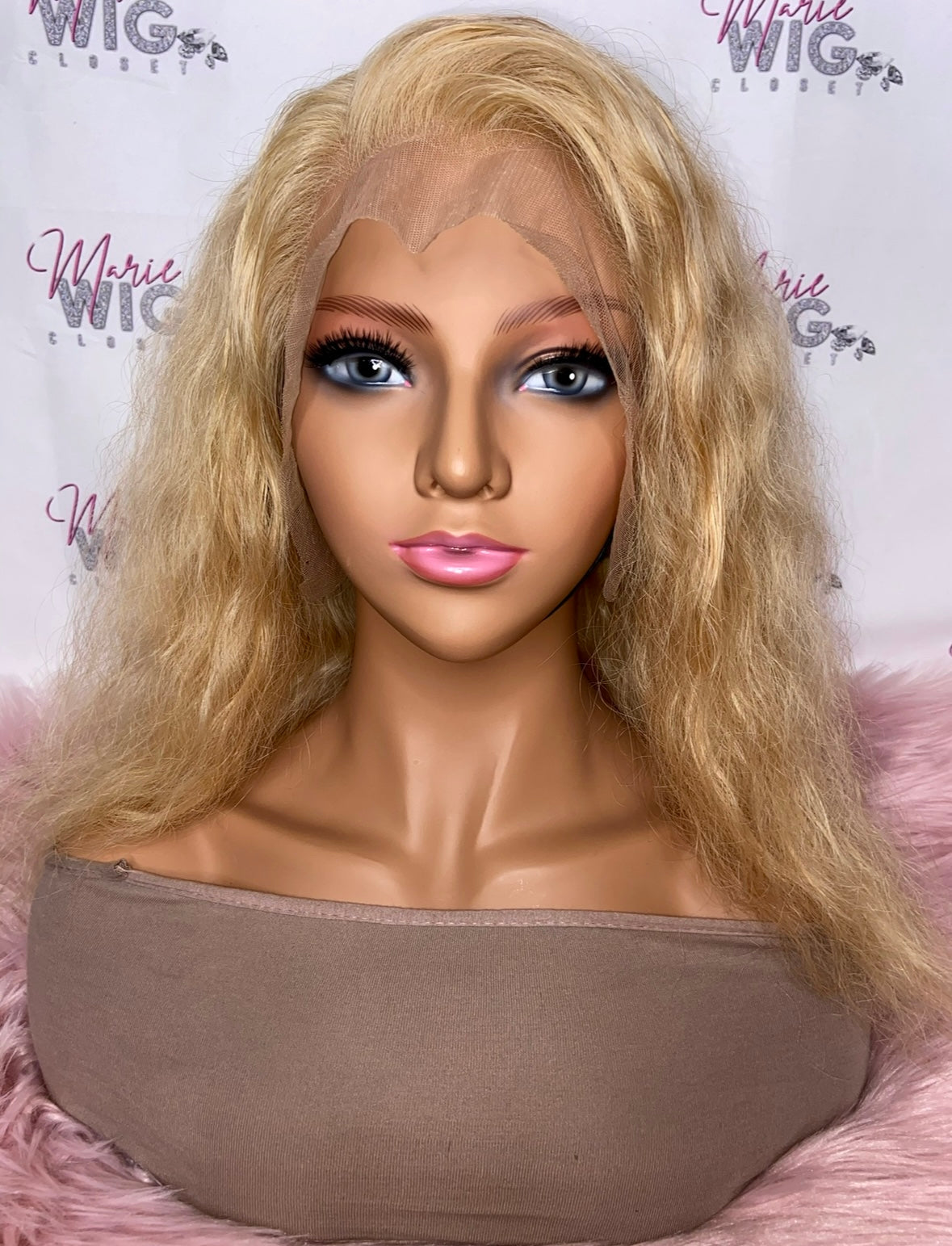Blonde Wavy 12" inch