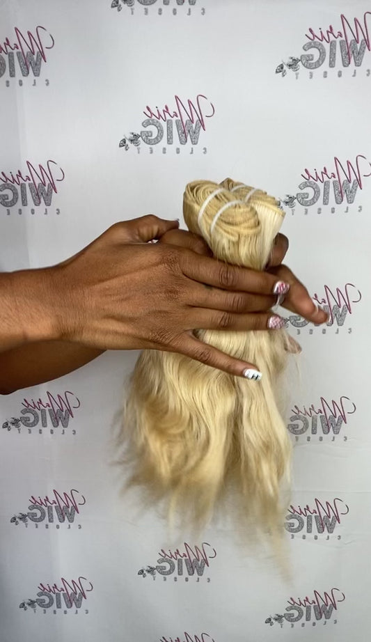 Blonde Wavy 12" inch